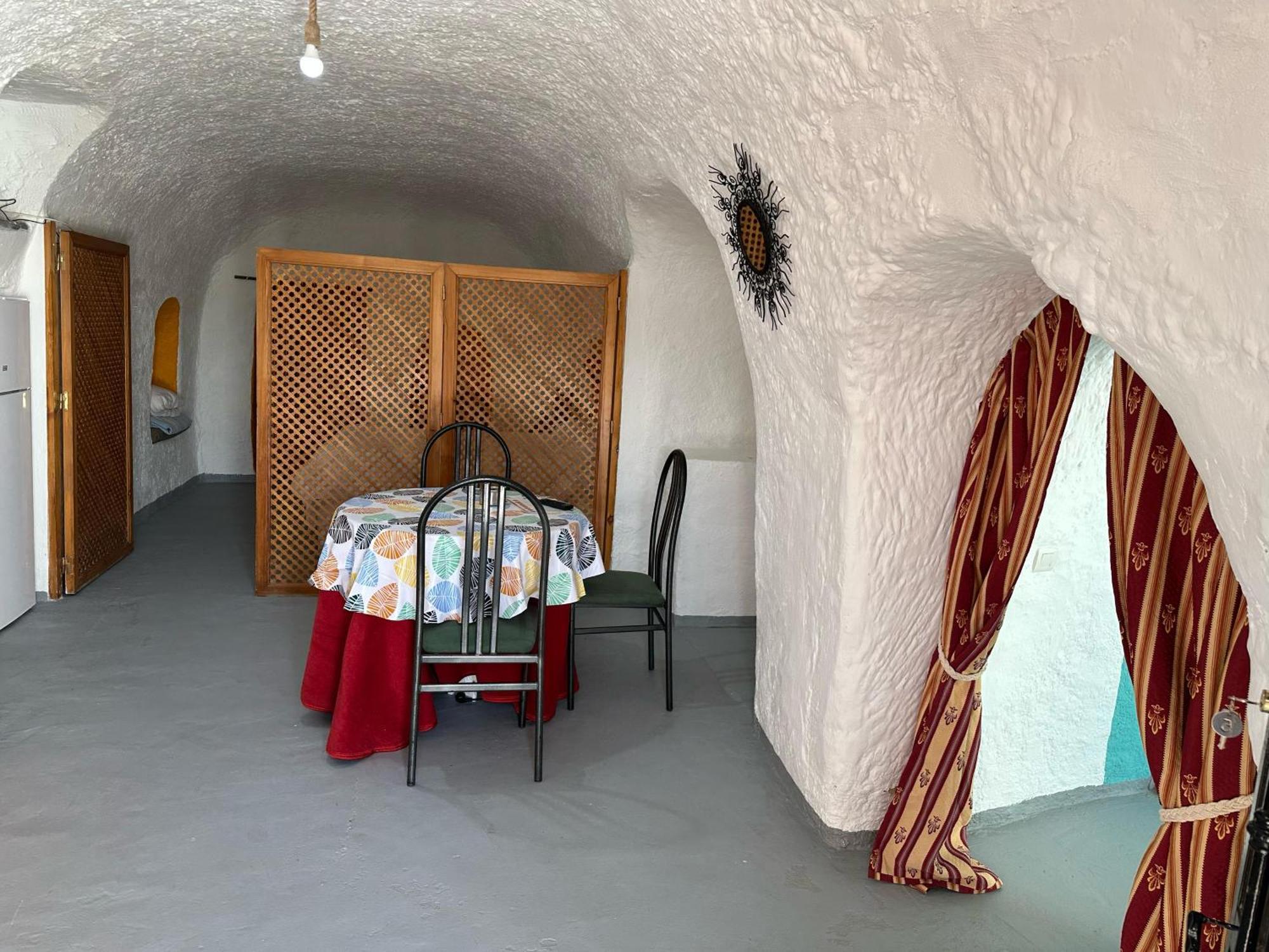 Alojamientos CUEVAS TIANA El Aljibete Exterior foto
