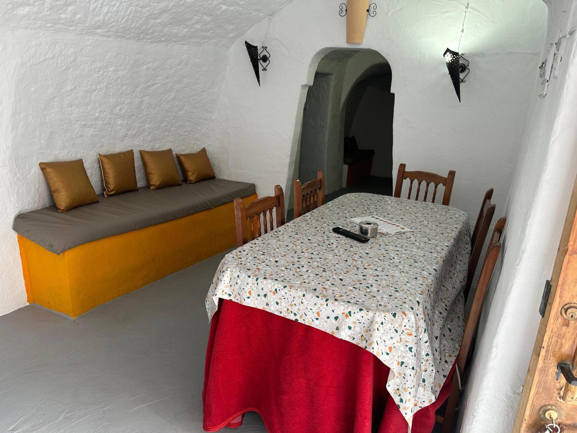 Alojamientos CUEVAS TIANA El Aljibete Exterior foto